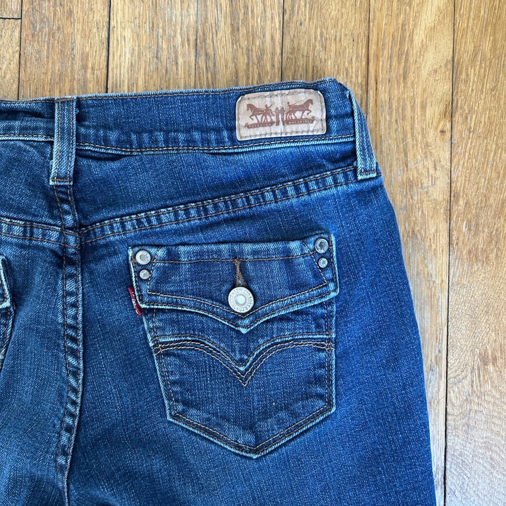 Women's Levi’s 505 Jeans size 4 Medium